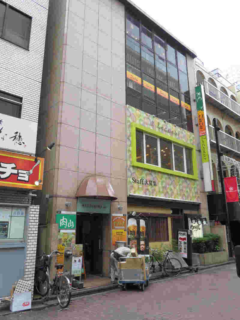肉山大宮店が入っているビル