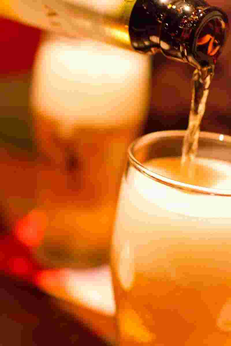 注がれるビール