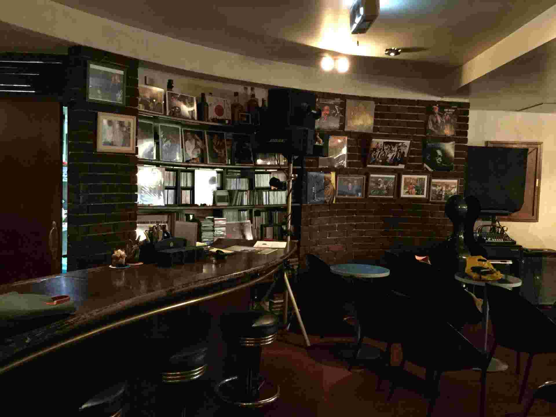 すぺいん倶楽部の店内の様子