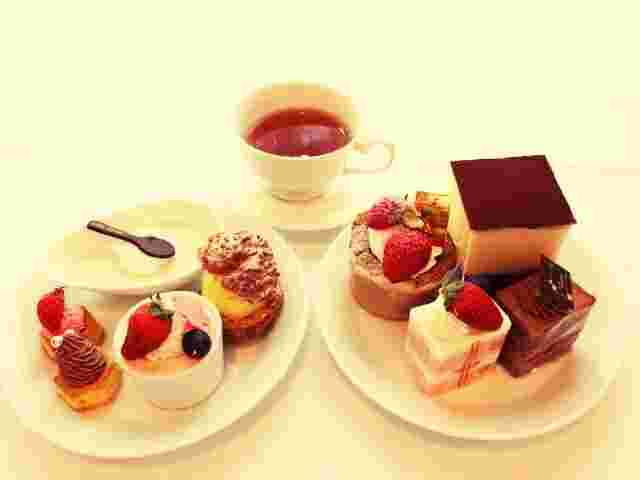 スイーツバイキング