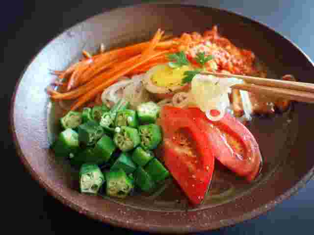 彩り鮮やかな盛岡冷麺