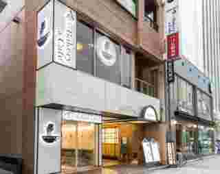 俺のベーカリー銀座店の通り