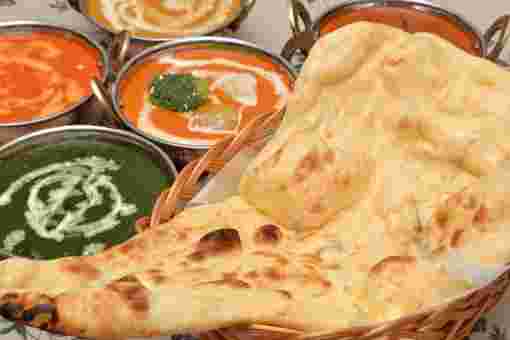 インドカレーとナン