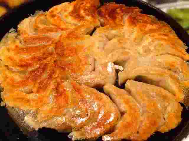 鉄鍋餃子