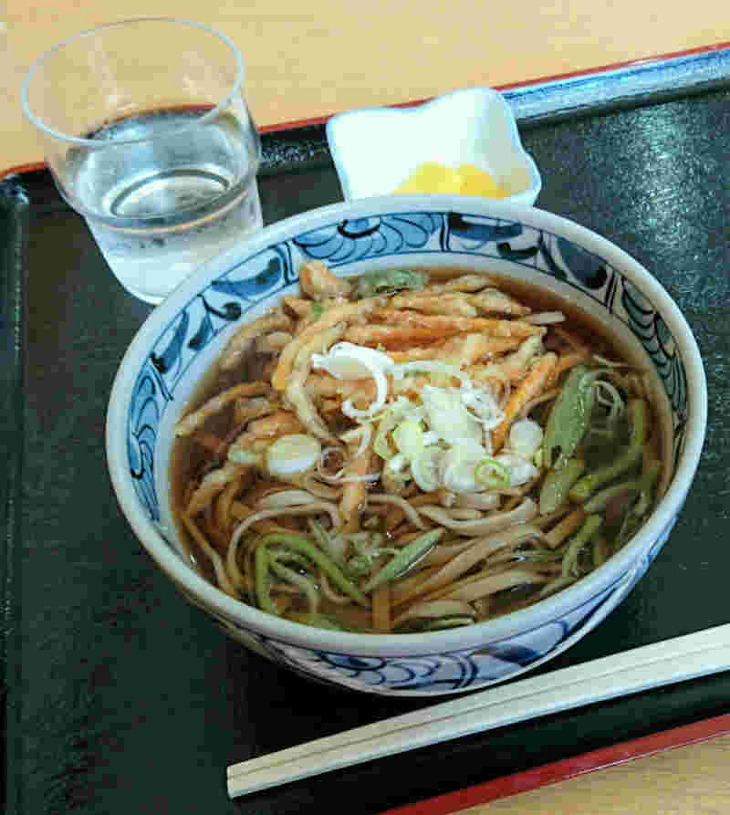 じゅんさい入り天ぷらそば