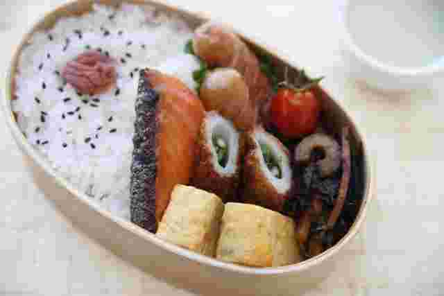 梅干しが入ったお弁当
