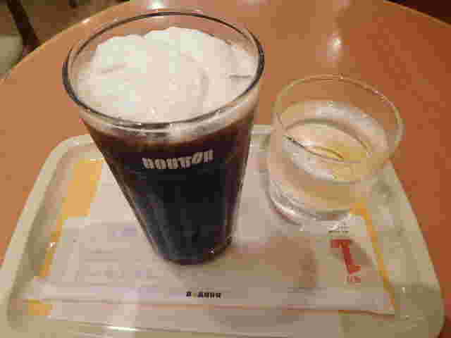 ドトールコーヒーのアイスウインナーコーヒー