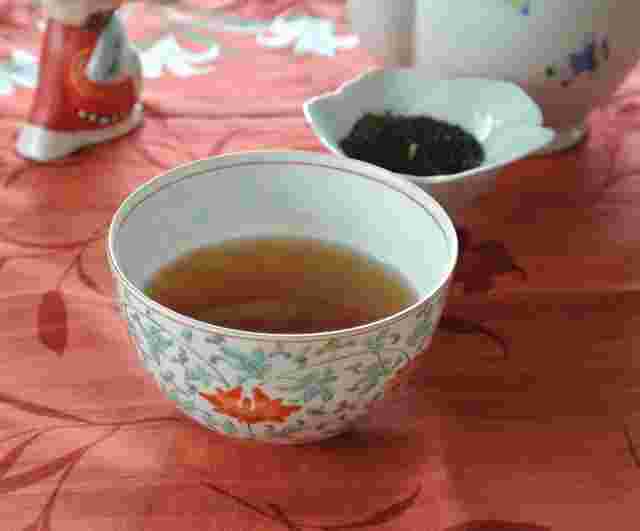 茶葉とプーアル茶