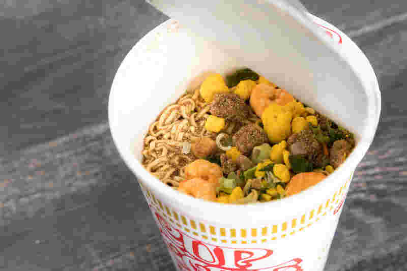 カップラーメンのかやく