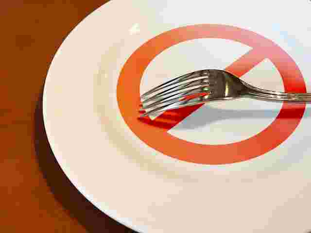 食べ過ぎ注意のイメージ