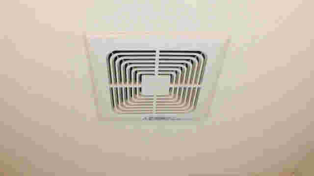 トイレの換気扇