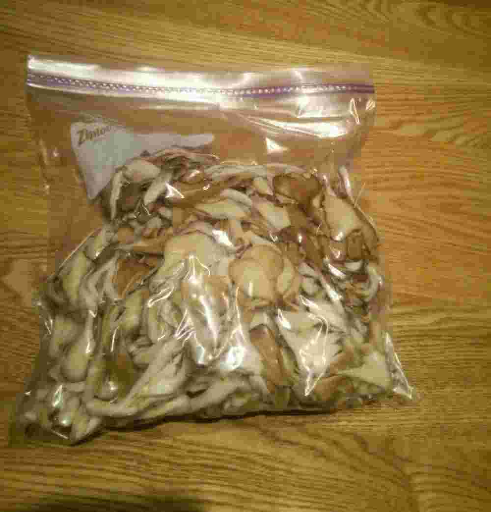 ジップ袋入り舞茸