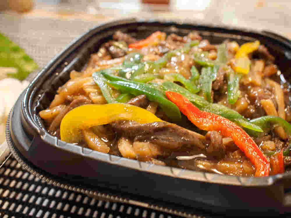 チンジャオロース丼
