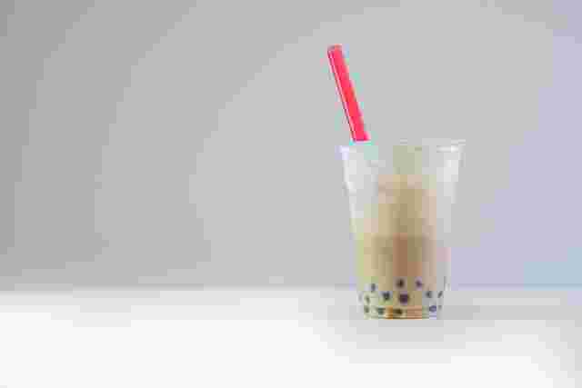 1杯のタピオカドリンク
