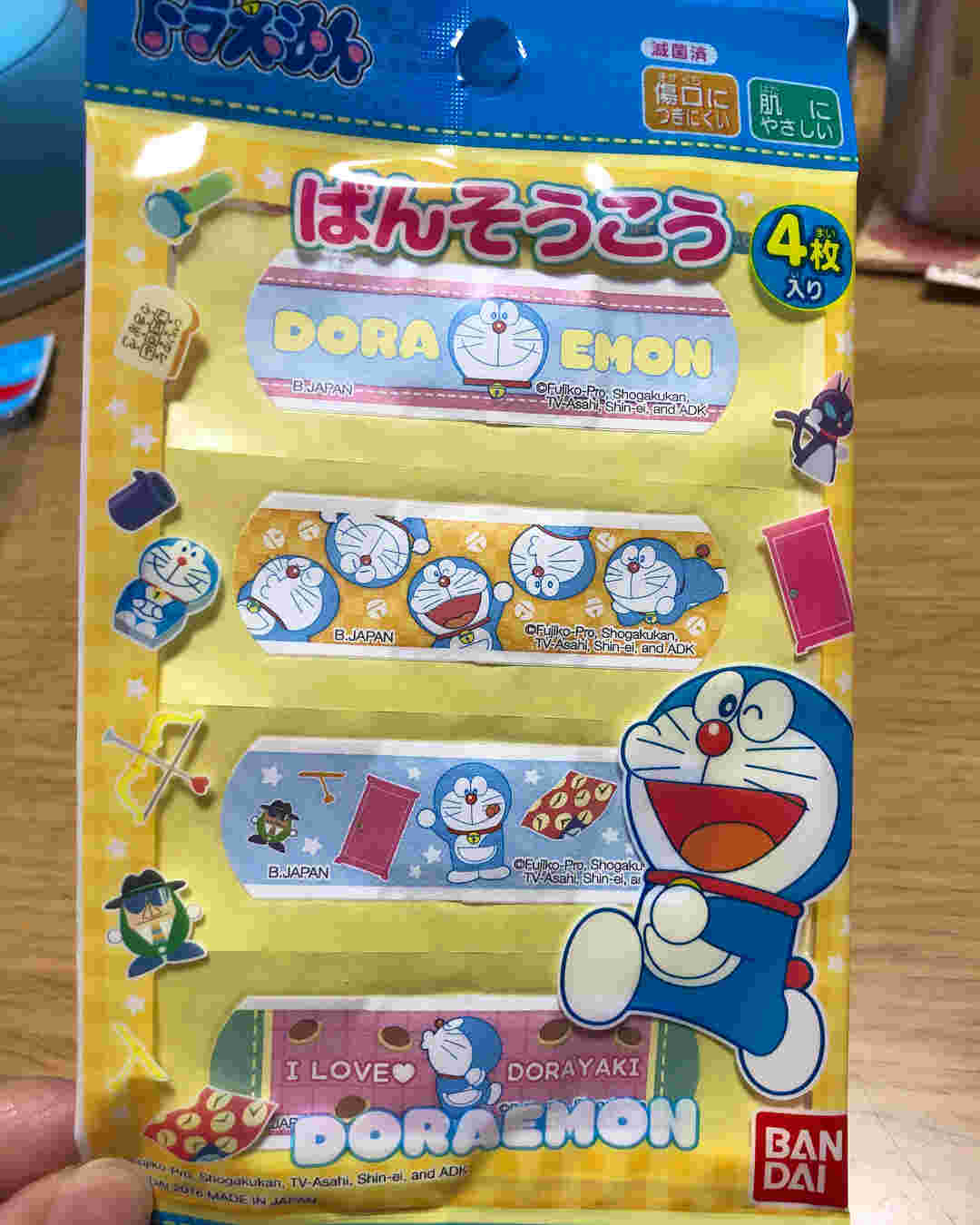 ドラえもん絆創膏
