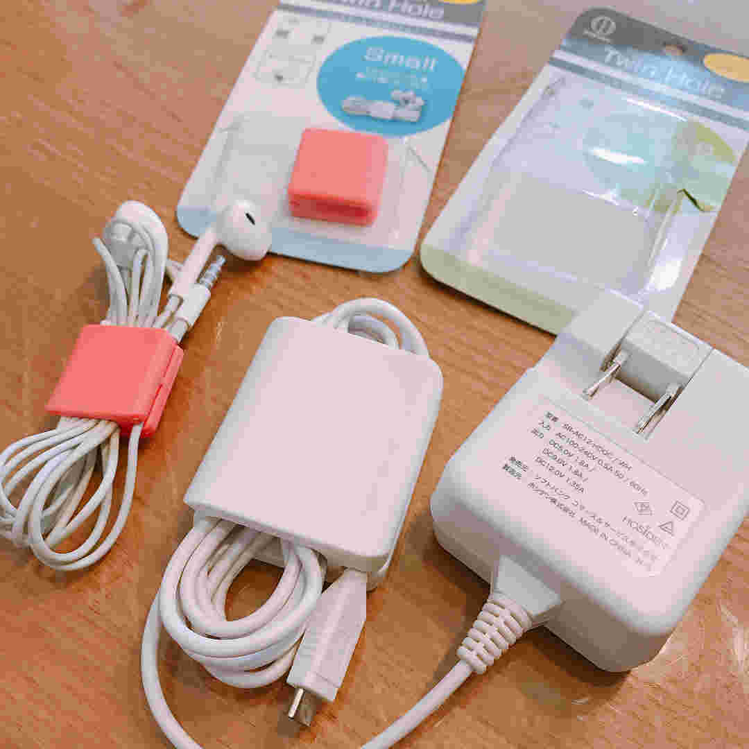 セリアのケーブルクリップ