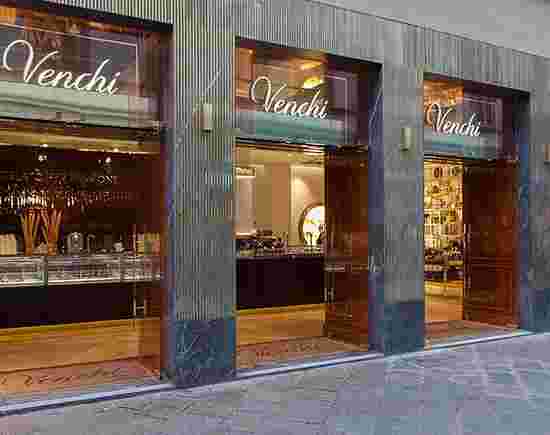 イタリアのVenchiの店舗