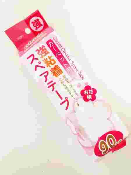 キャンドゥの強粘着スペアテープハート柄の様子