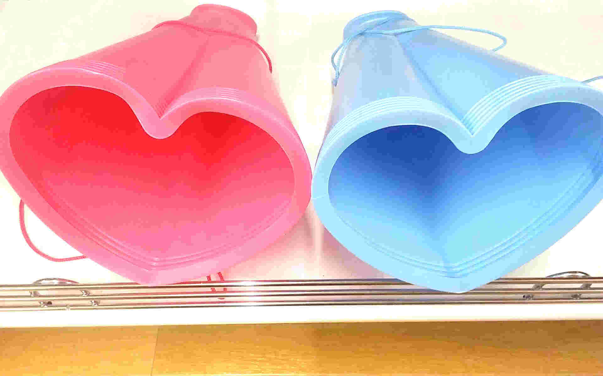 ダイソーのハートのメガホン