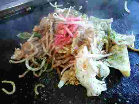 鉄板の上の塩焼きそば