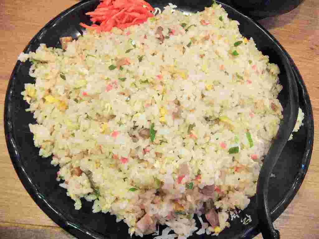 すた丼のチャーハン