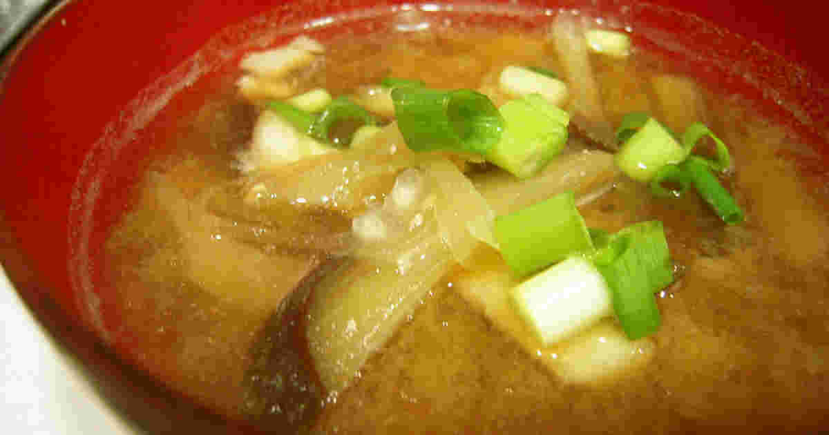 みょうがと茄子の味噌汁