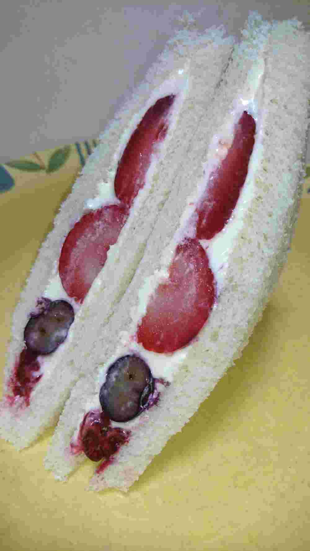 クリームチーズサンド
