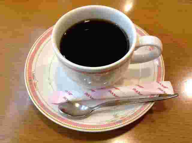 来客用コーヒーの砂糖の置き方が分かる画像
