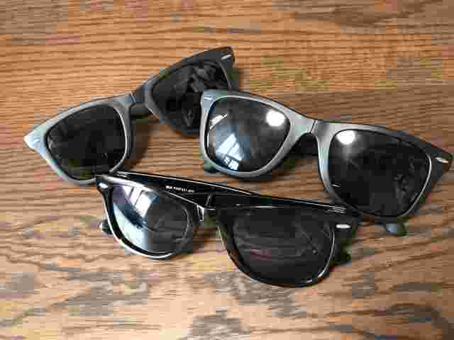 左上：Ray-ban 右上:UNIQLO 中央下:無印良品