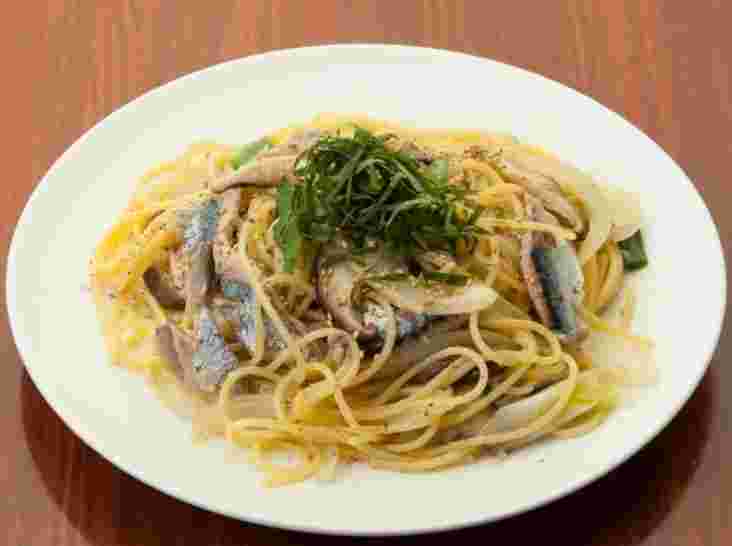 秋刀魚ときのこの和風スパゲティ