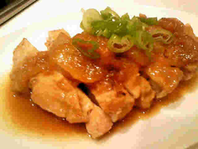 とりもも肉のとろとろ玉ねぎ煮