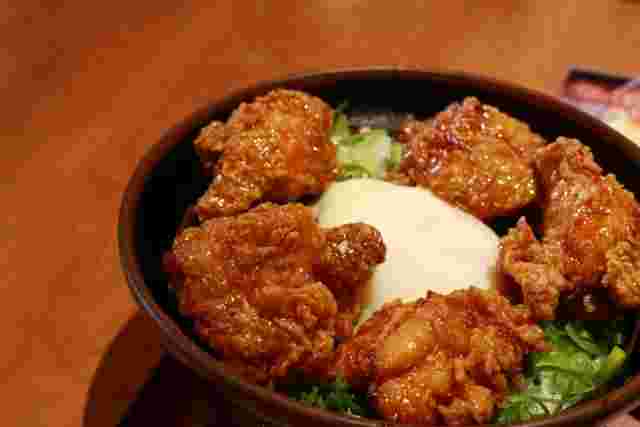 温玉唐揚げ丼