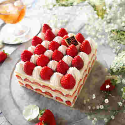 誕生日パーティーにおすすめのスクエアケーキ