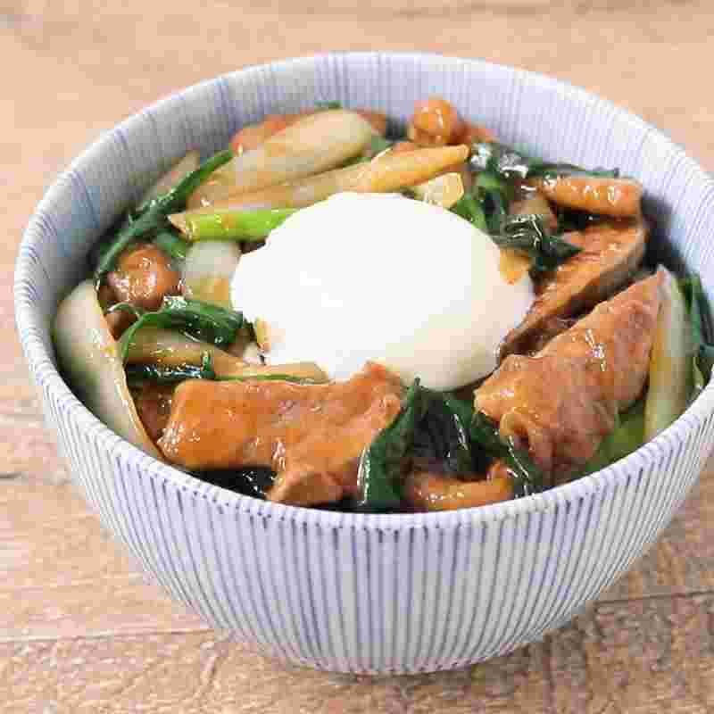 夏ごはんにおすすめのスタミナ系レシピ「レバニラ丼」