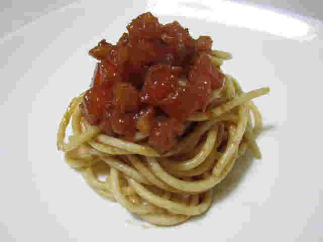 トマトと鯛味噌のパスタ