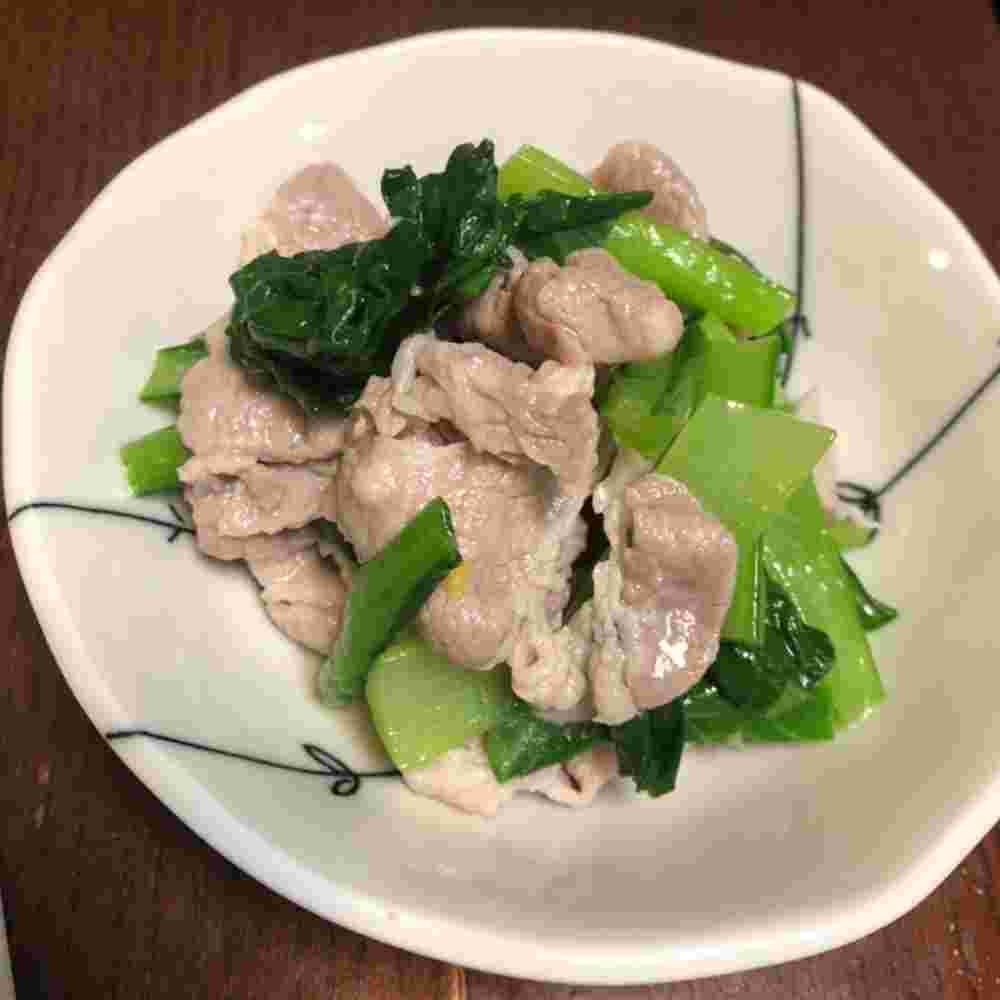 豚肉と小松菜のエスニックサラダ