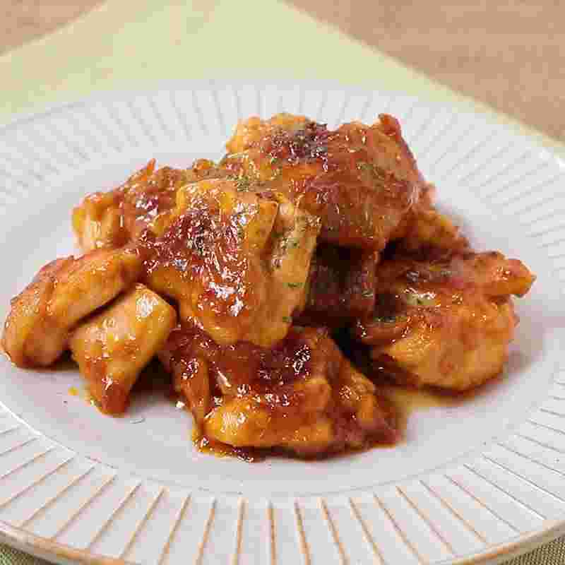 鶏もも肉を使った「揉むだけ簡単！やみつきチキン」