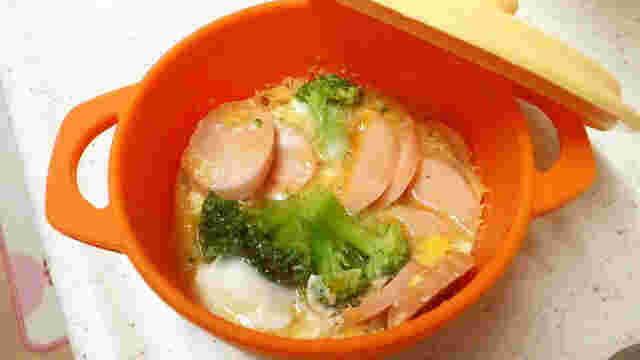 魚肉ソーセージの卵とじ