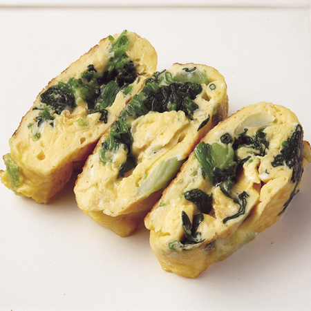 チンゲン菜を巻いた卵焼き