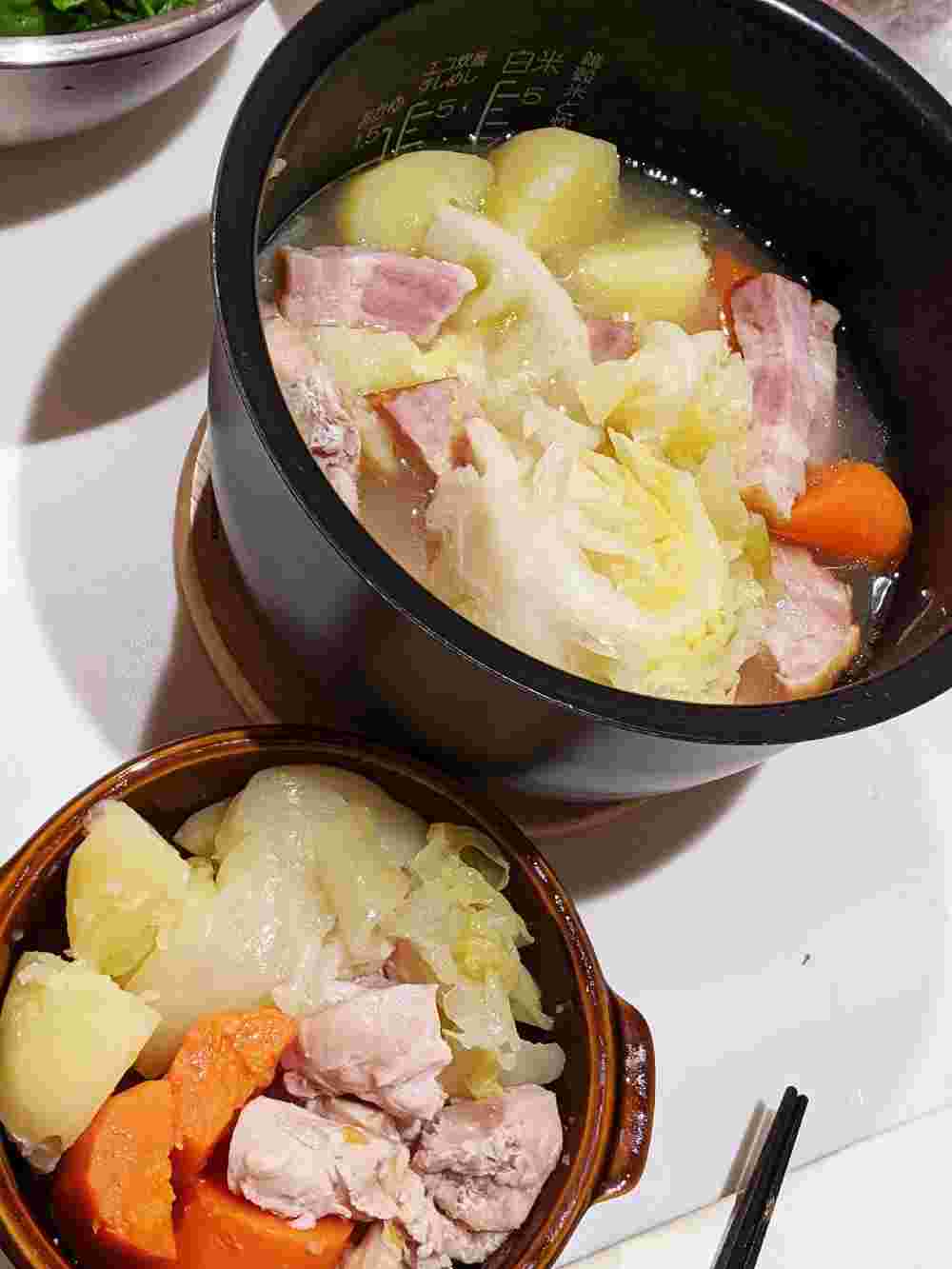 人気離乳食レシピで作るベーコン入りポトフ