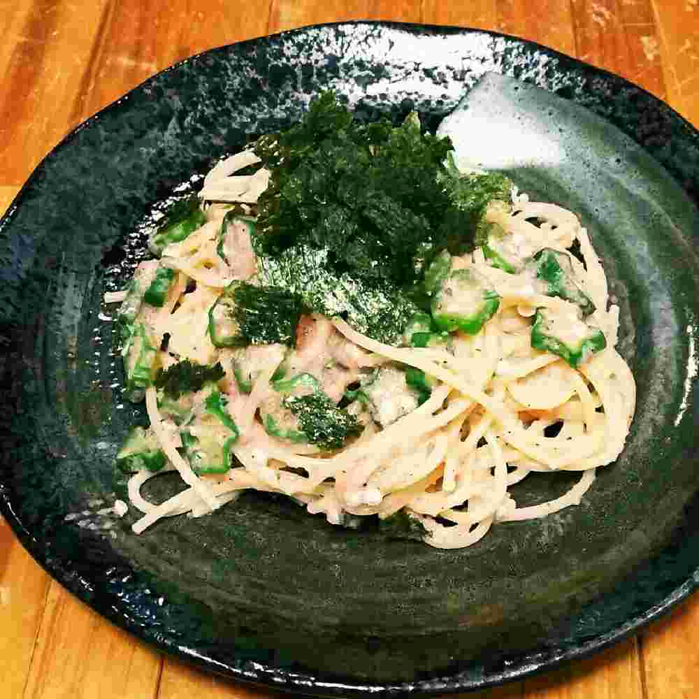 冷凍オクラと明太子のパスタ