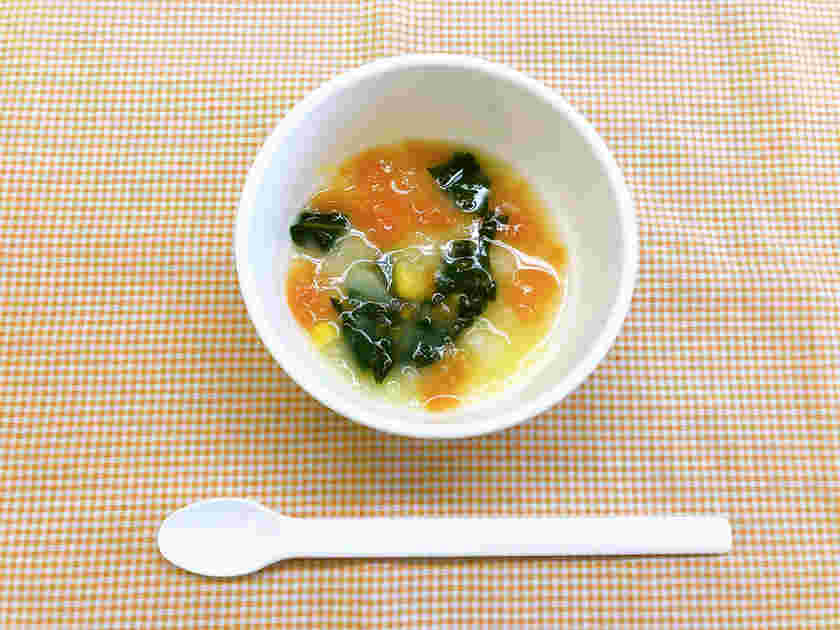 野菜たっぷりなコーンスープ