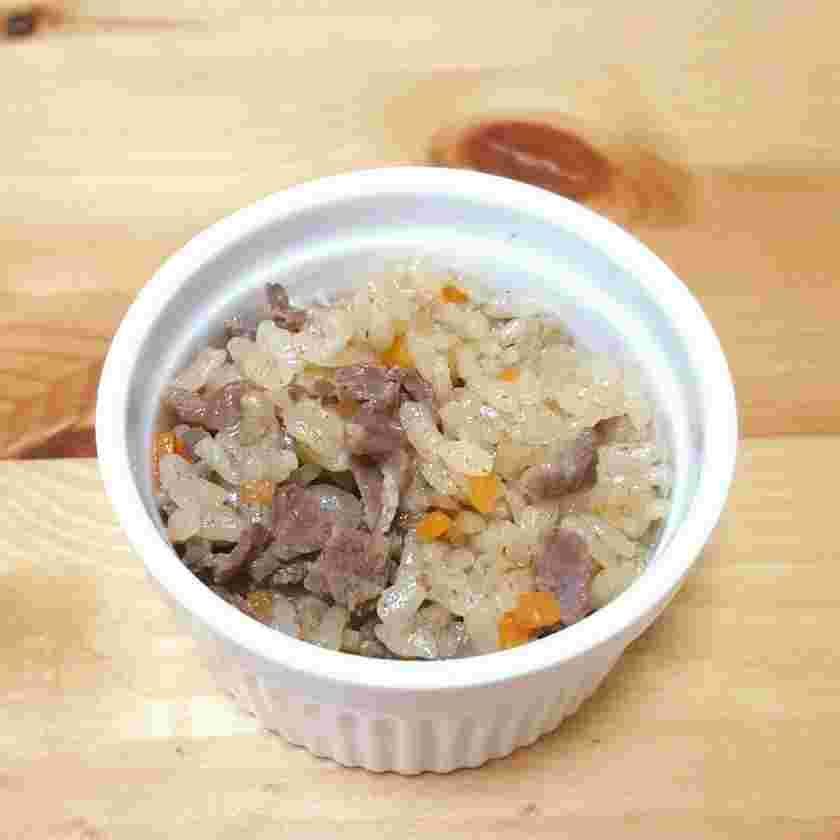 離乳食の牛肉とごぼうの炊き込みご飯