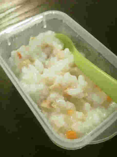 離乳食中期からのスナップエンドウ入り簡単ツナリゾット風ご飯