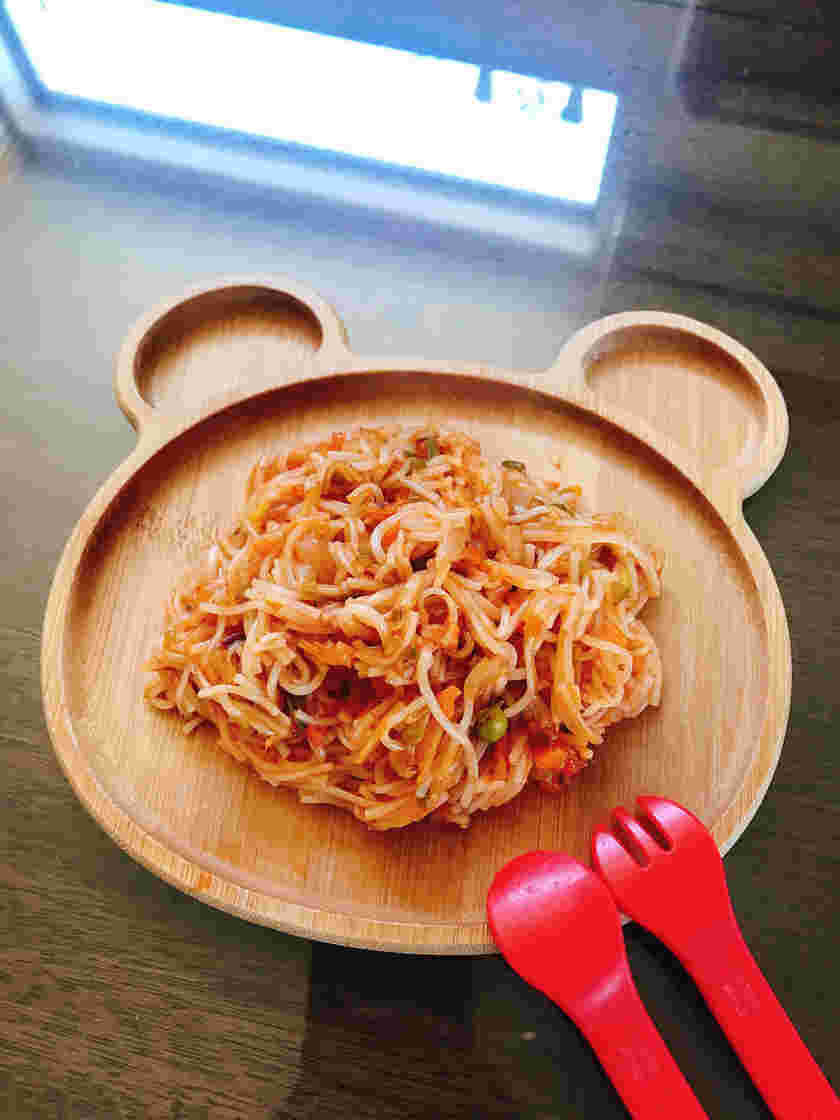 離乳食後期からのスナップエンドウ入りそうめんナポリタン