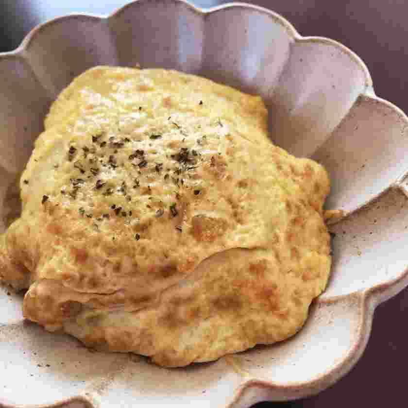 離乳食のトマトジュースのオムライス