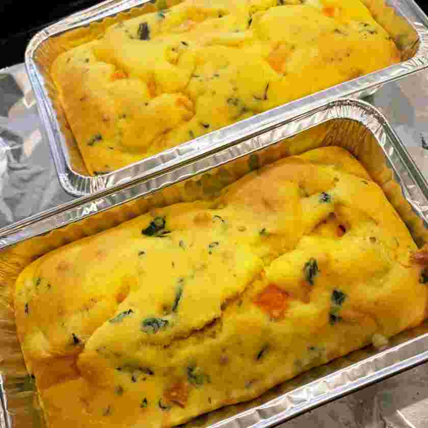 牛乳を使った離乳食の野菜パウンドケーキ