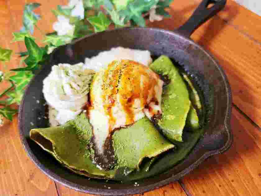 抹茶ホワイトチョコ風味のクレープシュゼット