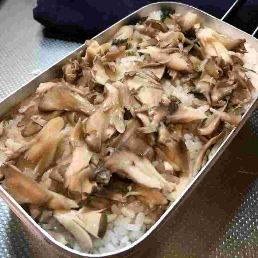 舞茸の炊き込みご飯