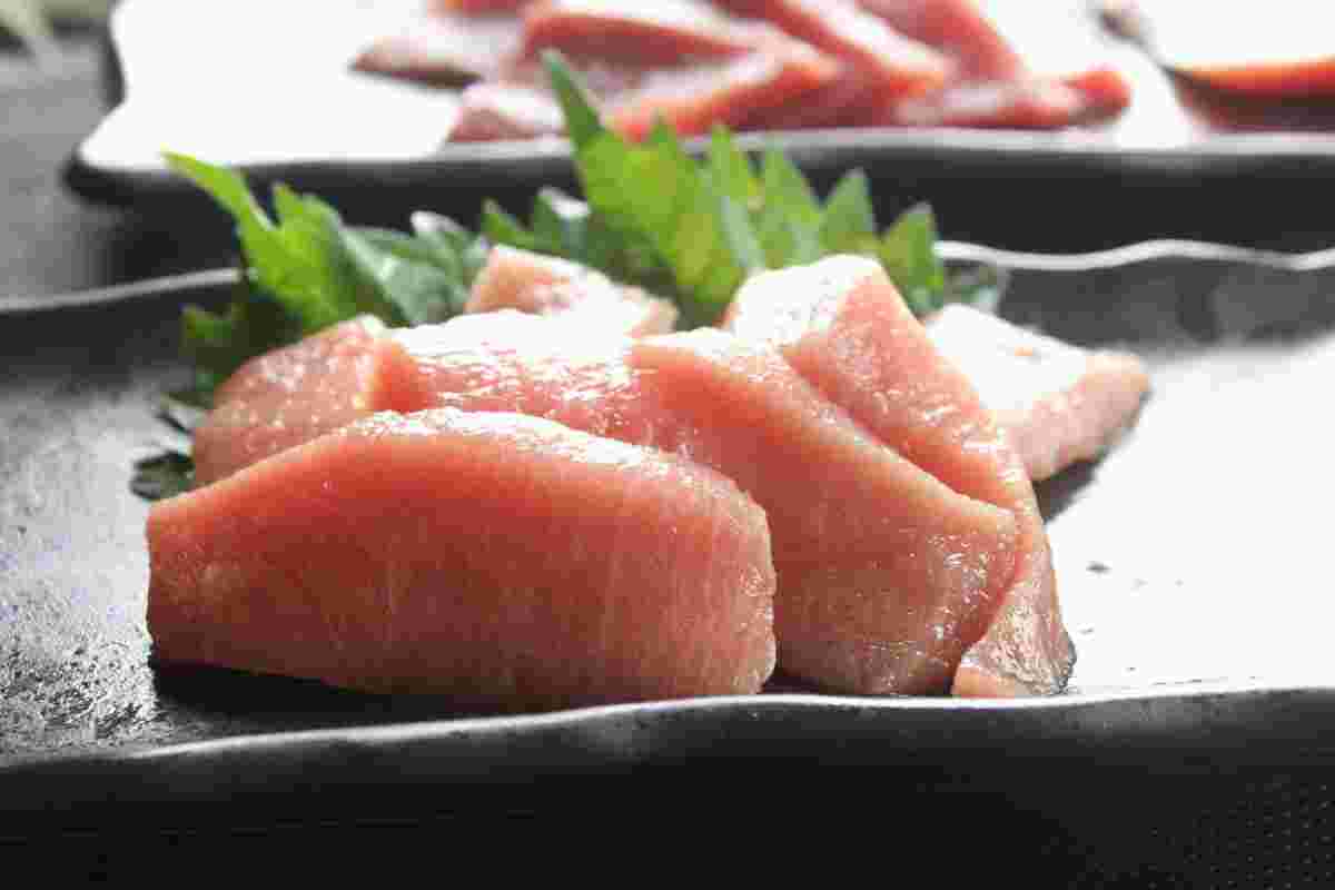 マグロの吉井 本マグロ中トロ
